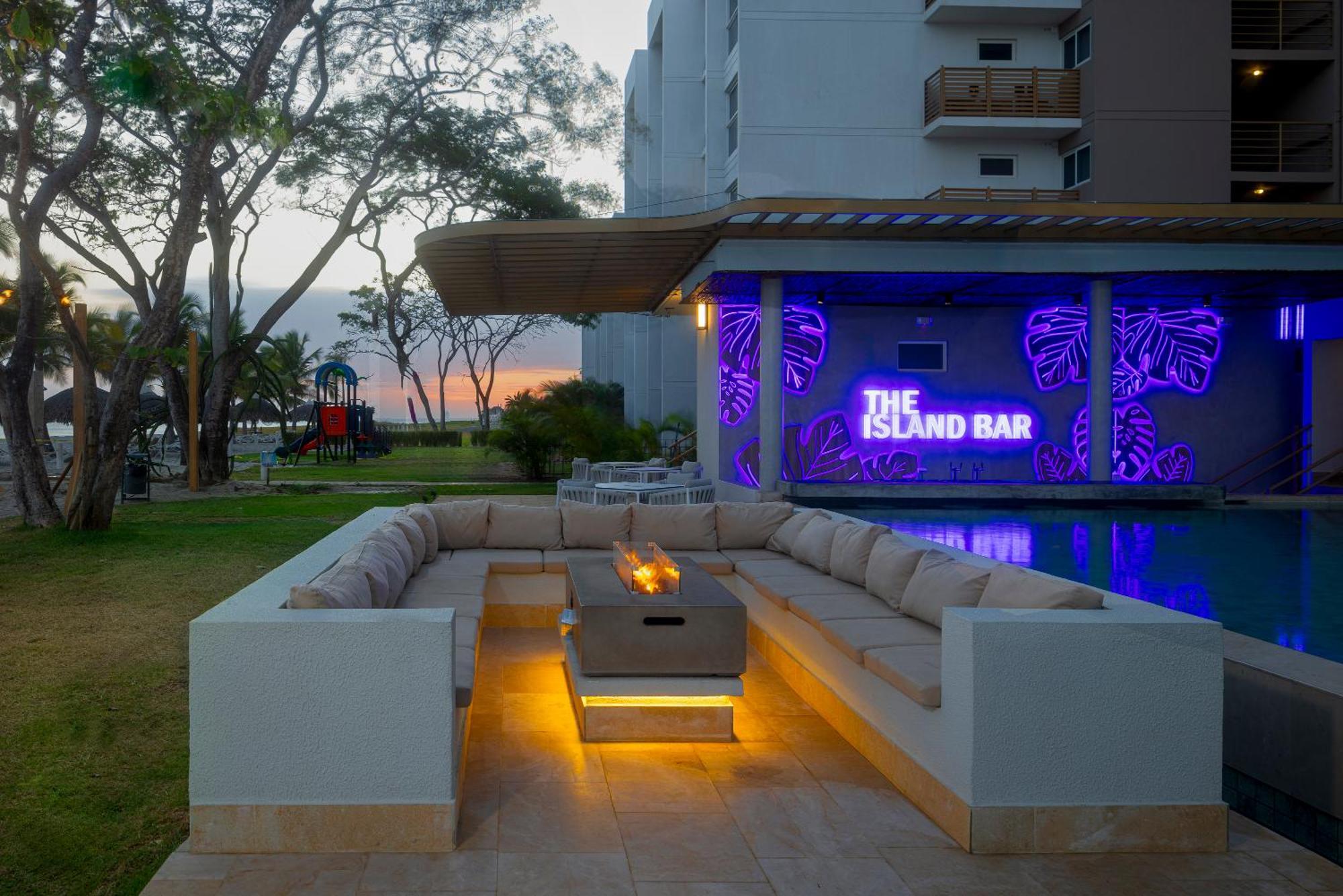 蓬塔查梅 Radisson Riviera Panama酒店 外观 照片